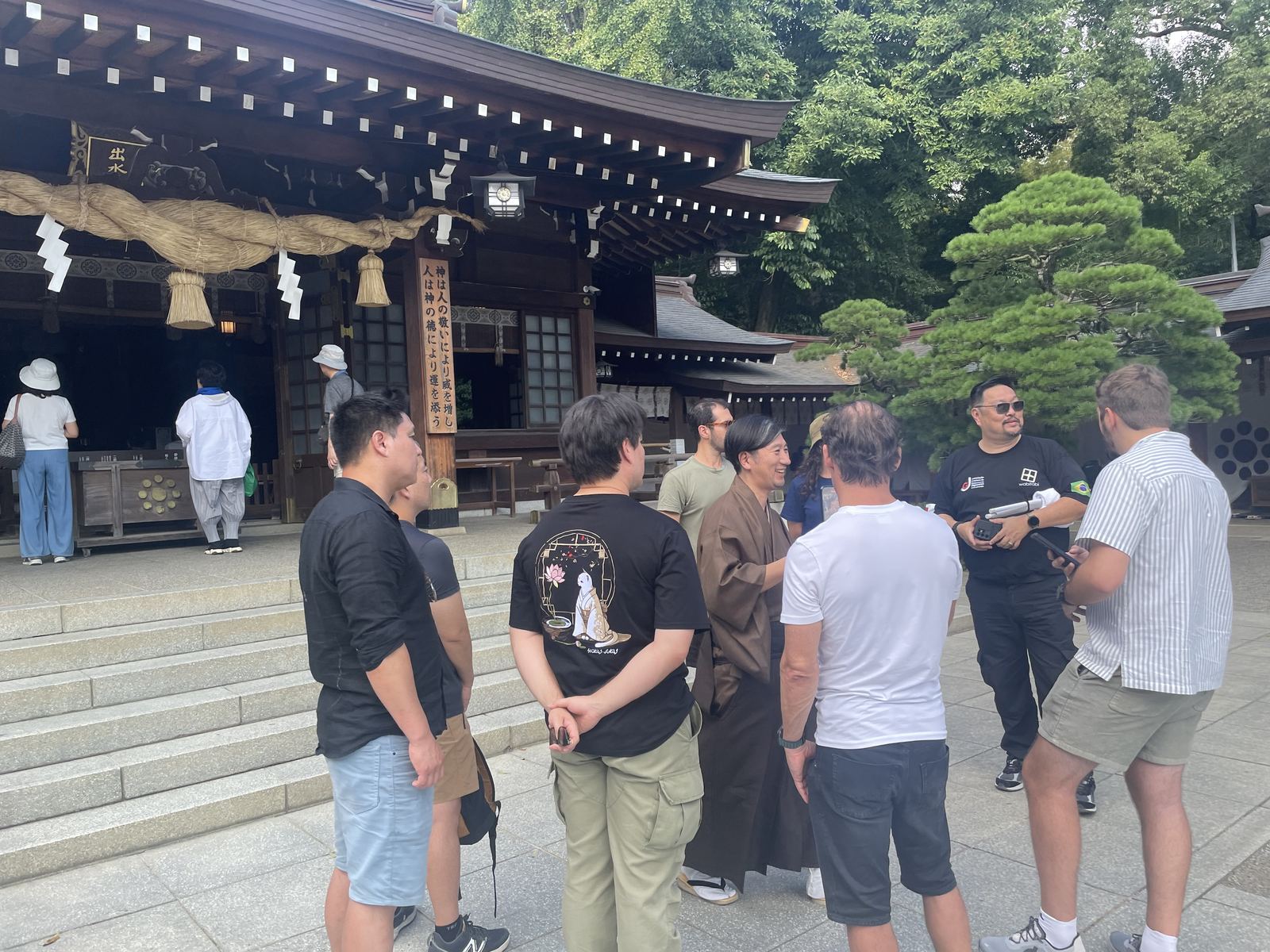 神社での参拝を学ぶ